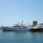 By Riva - Incredible, Stylish 2 Bedroom In Puerto Banus Gardens *