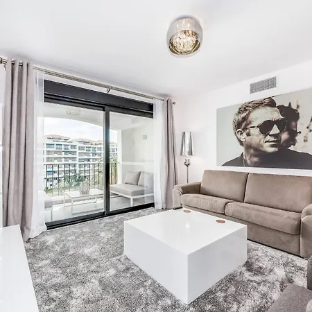 아파트 By Riva - Incredible, Stylish 2 Bedroom In Puerto Banus Gardens 마르베야