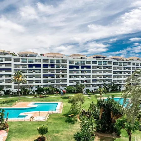 By Riva - Incredible, Stylish 2 Bedroom In Puerto Banus Gardens * 마르베야