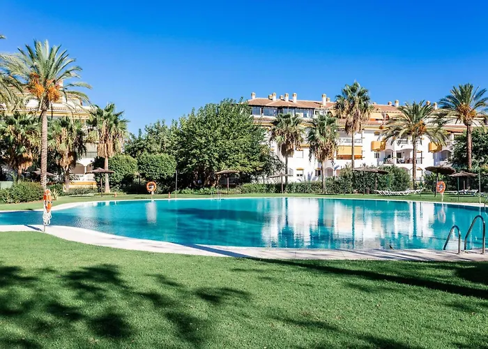 By Riva - Incredible, Stylish 2 Bedroom In Puerto Banus Gardens Appartamento Marbella