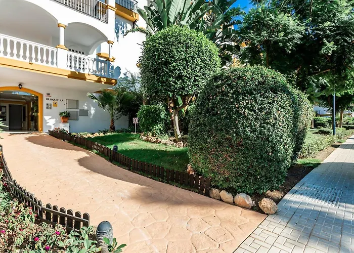 By Riva - Incredible, Stylish 2 Bedroom In Puerto Banus Gardens Marbella