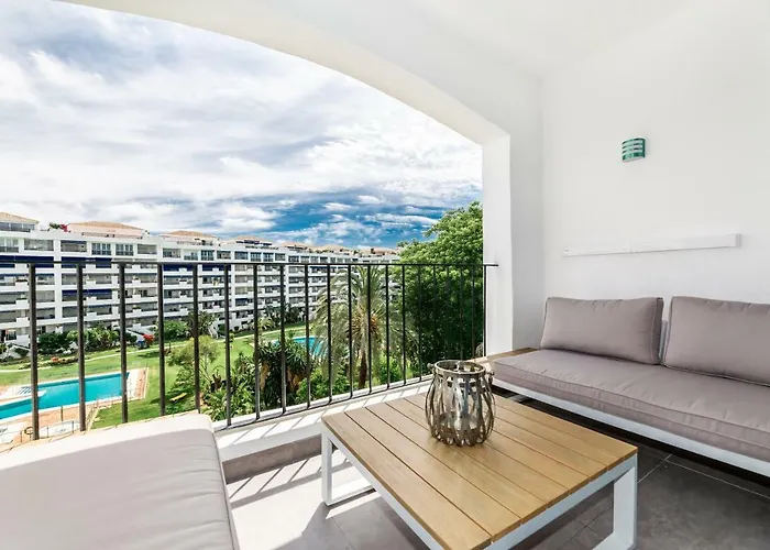 By Riva - Incredible, Stylish 2 Bedroom In Puerto Banus Gardens Apartman Marbella