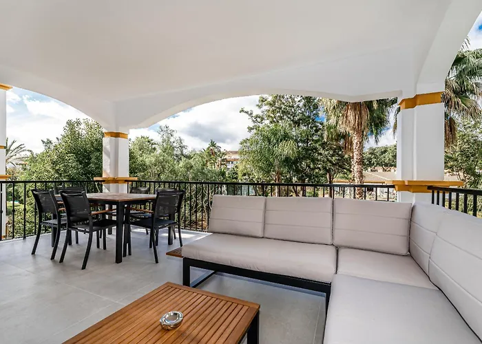 شقة By Riva - Incredible, Stylish 2 Bedroom In Puerto Banus Gardens *